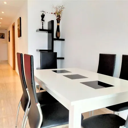Acv - Vistamar I-1ª Linea Planta 11 Frontal Interior Apartment